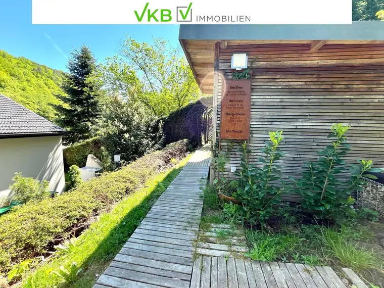 Modernes Einfamilienhaus (Baujahr 2022) mit Pool, Saunahaus &amp; Lift in der begehrten Pöstlingberg-Region
