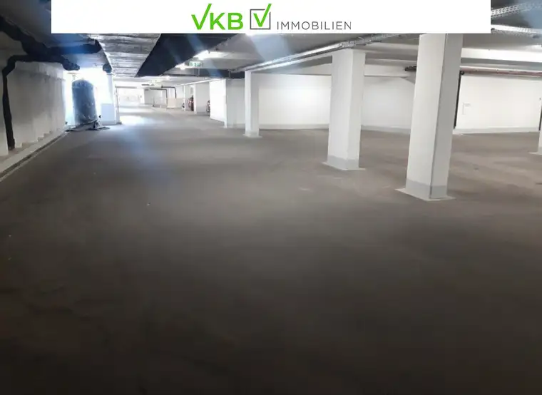 Tiefgaragenplatz Wels Zentrum (Kaiser-Josef-Platz) – sicher &amp; breit