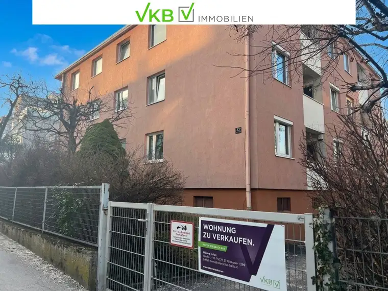 Platz zum Leben am Auberg – große 5-Zimmer-Familienwohnung mit Garage, Balkon und Loggia