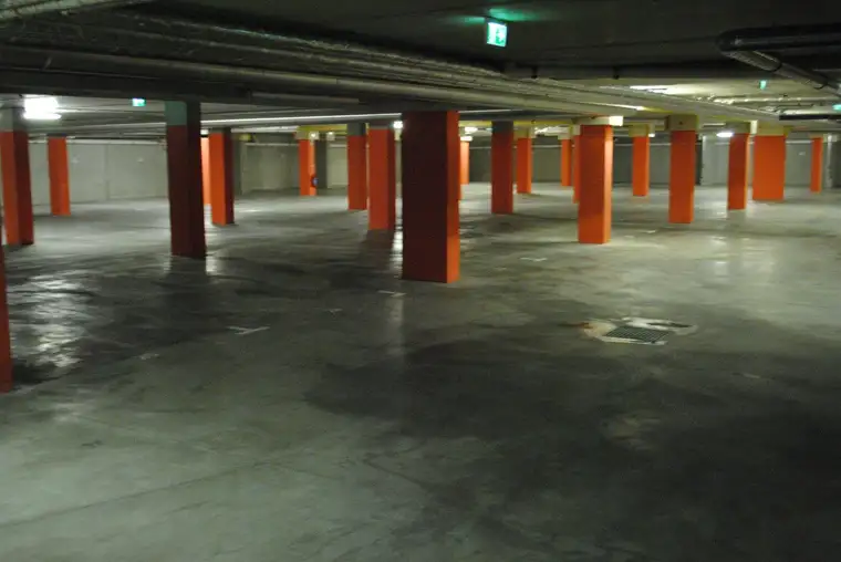 Tiefgaragenplatz im Zentrum von Deutsch-Wagram