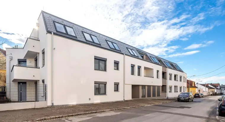 Top 15K | Helle Mietwohnung in Weingegend – 54 m²