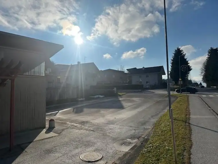 Freifläche ca. 370 m² in Kirchbichl zu vermieten 