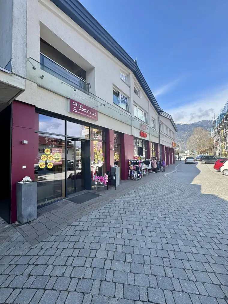 Geschäftslokal mit ca. 90m² - Zentrum Brixlegg mit optionaler Lagerfläche, provisionsfrei vom Eigentümer