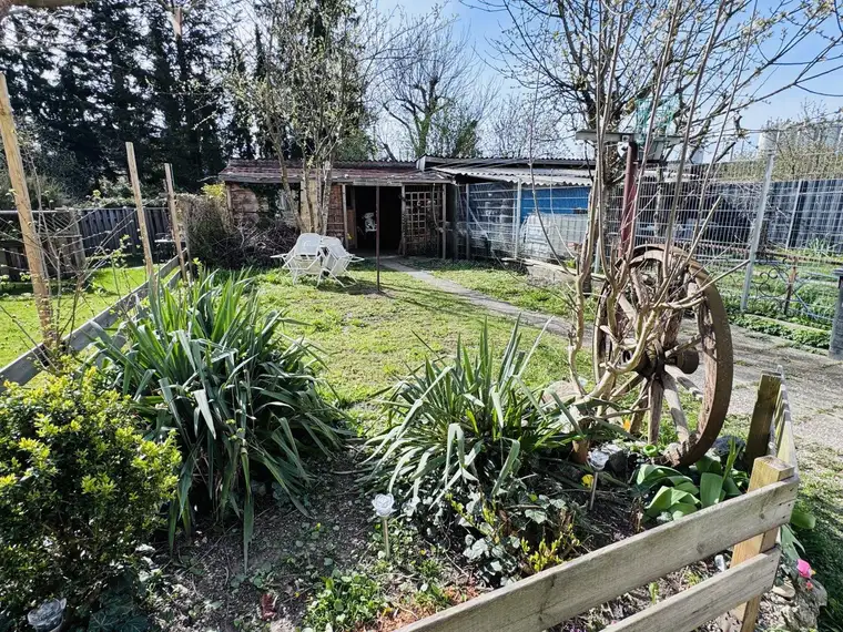 Reihenhaus mit Garten und Keller in ruhiger Wohnlage