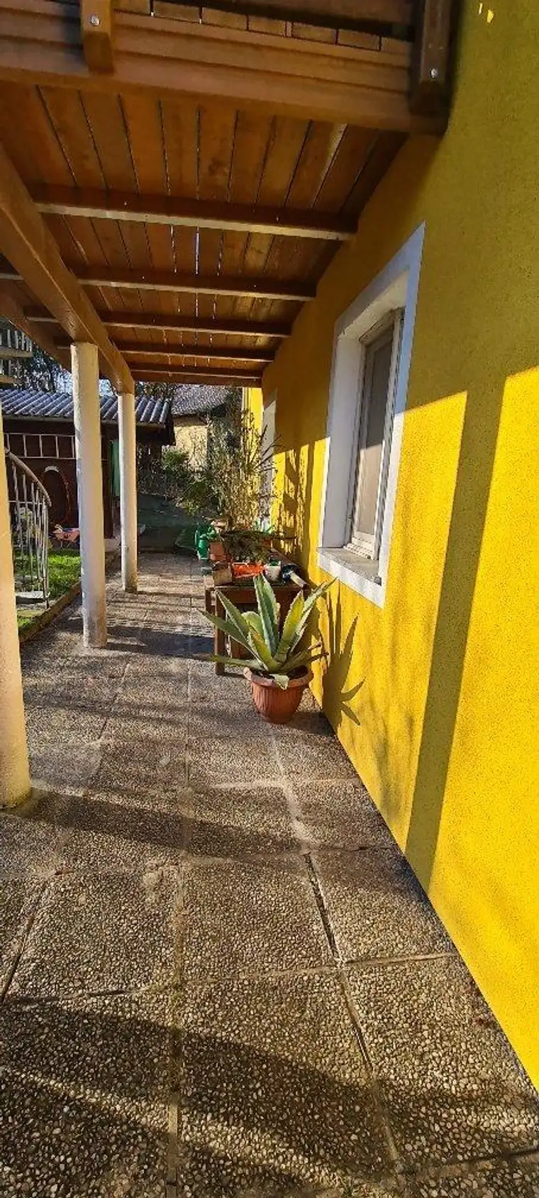 MFH mit großem Garten