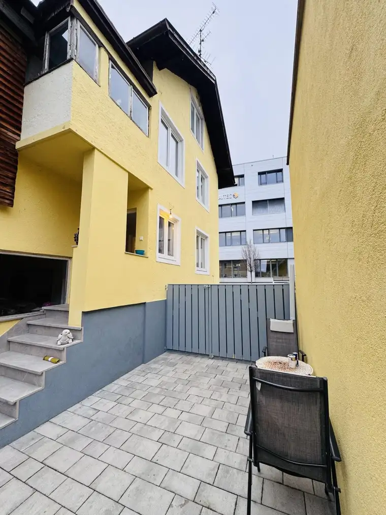 Wertvolle Gelegenheit - Haus mit Erweiterungsmöglichkeiten in Top - Lage
