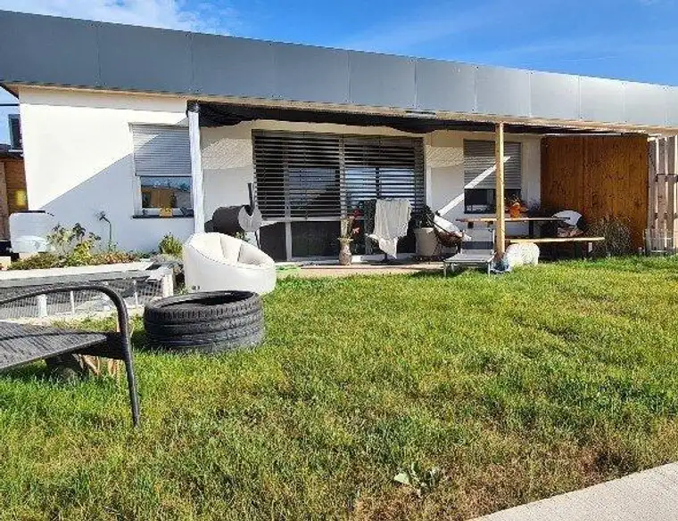Schöner NEUBAU DHH-Bungalow zu verkaufen