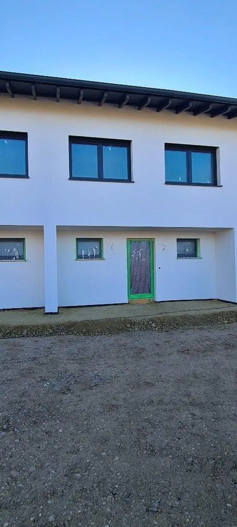 Sehr schönes Reihenmittelhaus, in besonderer Lage
