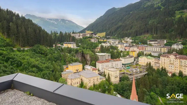 Appartementhaus mit Erweiterungsmöglichkeiten und über 1500 m² Grund