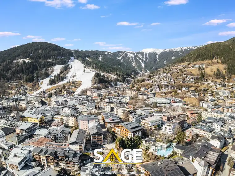 Seeblick aus Wohnbereich &amp; Schlafzimmern | helle Wohnung | zentrale Lage von Zell am See