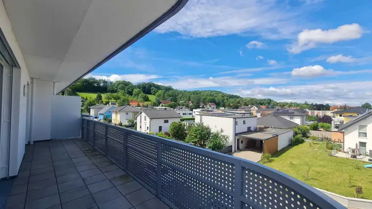 3-Zimmer Wohnung mit herrlichem Ausblick!