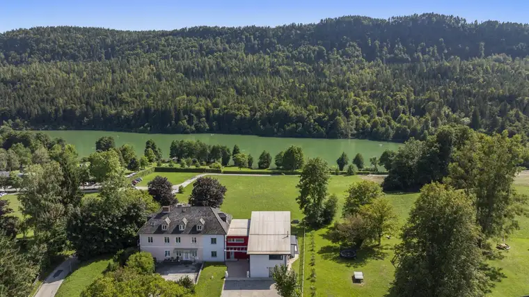 Modernisiertes Reihenhaus mit 3 Wohneinheiten, traumhaftem Seeblick und vielseitigen Nutzungsmöglichkeiten