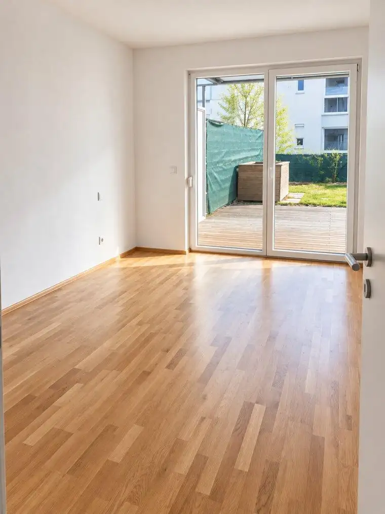 RARITÄT IN TOPLAGE | GARTENWOHNUNG NÄHE UNI, LAKESIDE PARK UND WÖRTHERSEE!