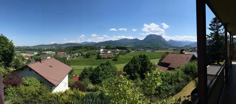 Geräumiges Ein-Zweifamilienhaus in unverbaubarer Aussichtslage- auch Zweitwohnsitz möglich
