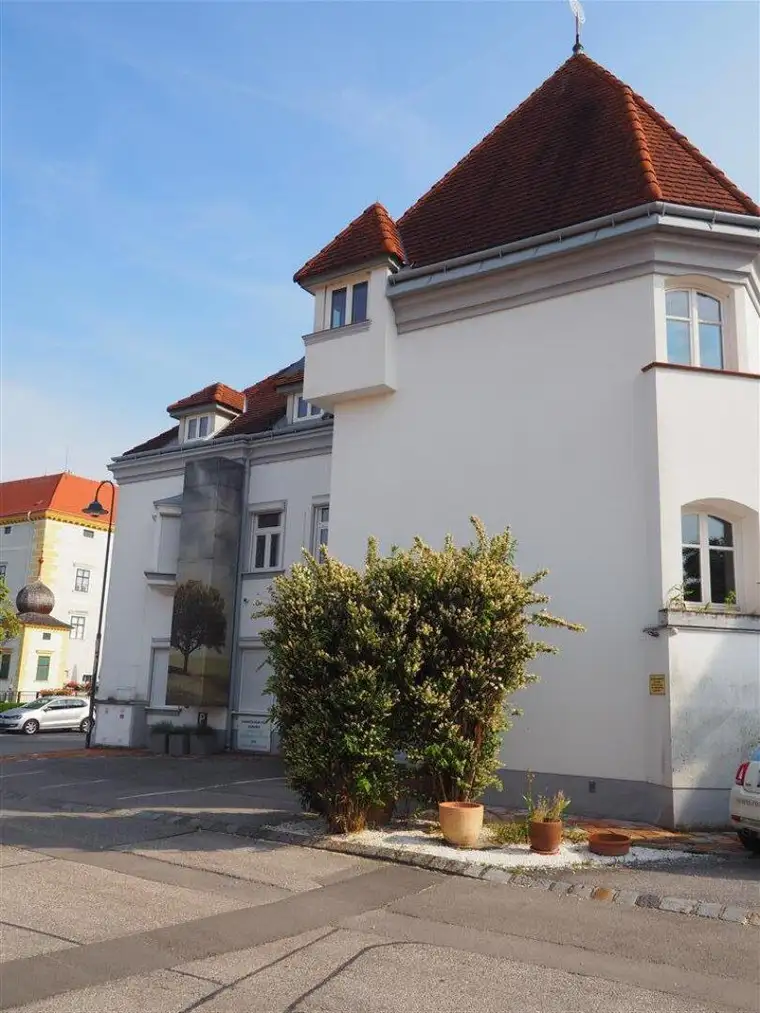 DACHGESCHOZSWOHNUNG MIT TERRASSE IM ZENTRUM VON KOTTINGBRUNN