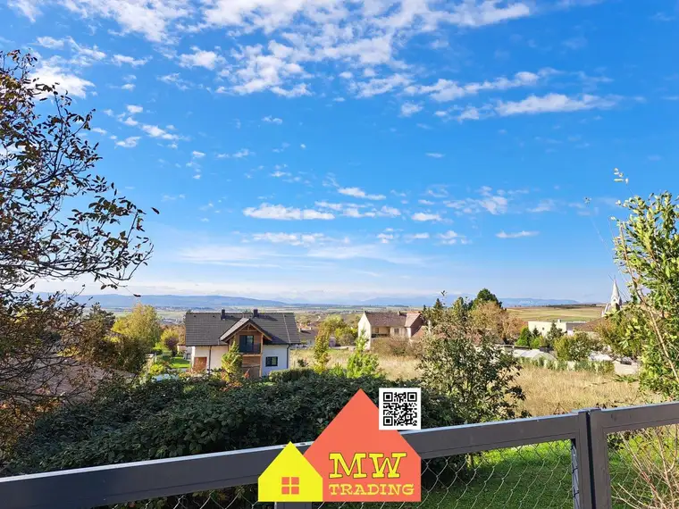 aufgeschlossenes Grundstück mit Fernblick in Müllendorf