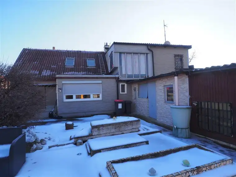 SCHÖNES BAUGRUNDSTÜCK MIT ABBRUCHOBJEKT in Kottingbrunn