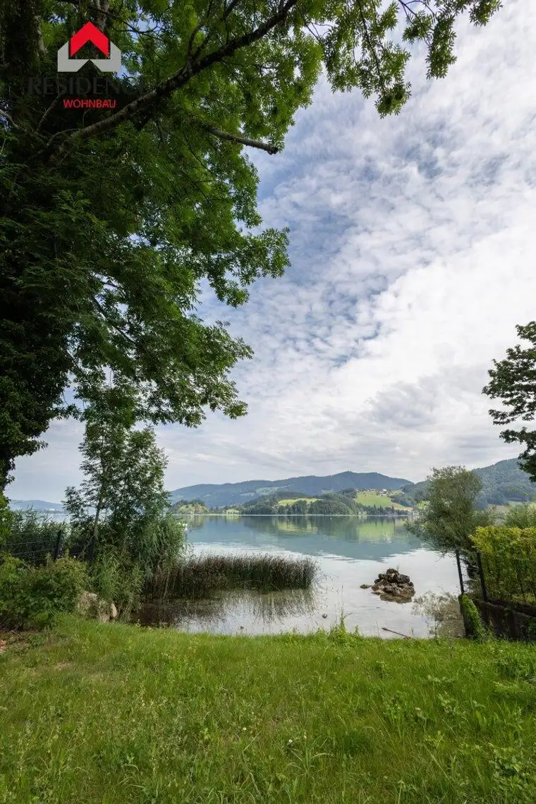 Villa am Mondsee mit eigenem Badeplatz - Haus Ost