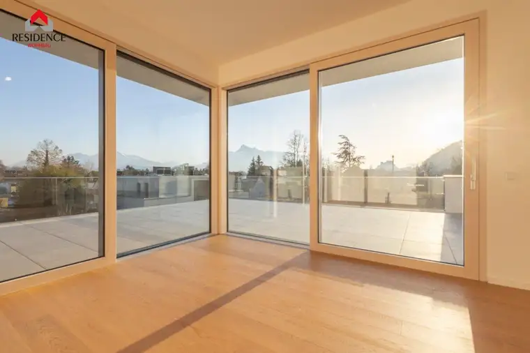 Schlosspark in Parsch: Penthouse mit einzigartiger Rooftop-Terrasse