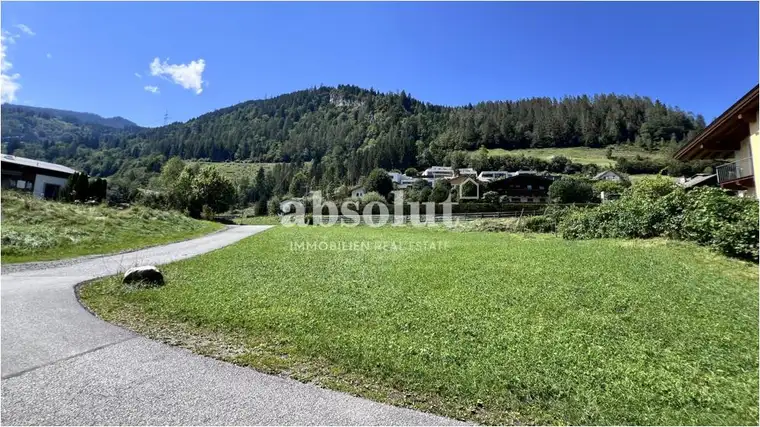 Eckgrundstück in Bruck an der Großglocknerstraße, ca. 800 m², zentral und sonnig! Aufgeschlossen!