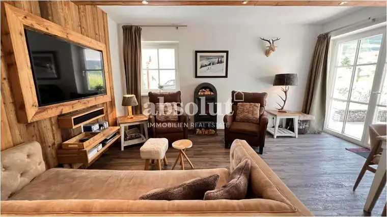 Modernes Appartement mit 73 m² in Kaprun. Ruhige Lage, Terrasse und Sauna. Touristische Vermietung!