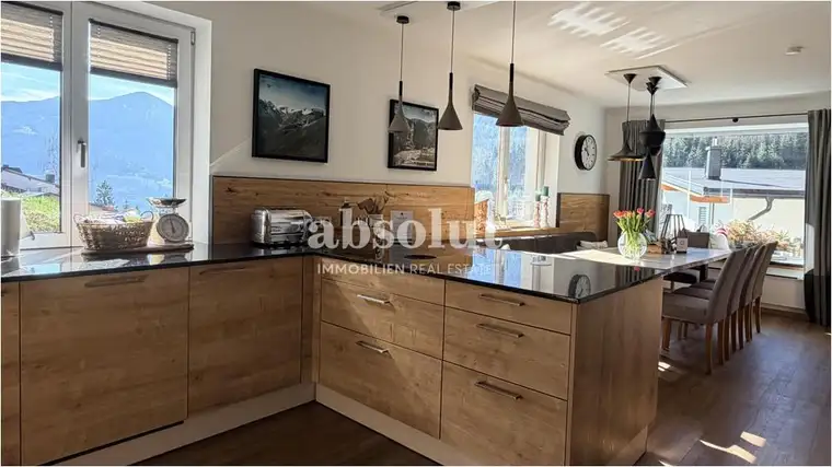 Ulrike Lahoda, Absolut Immobilien