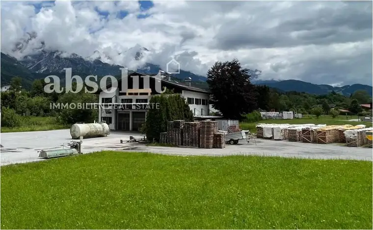 Attraktive Gewerbeliegenschaft mit Einliegerwohnung in Saalfelden!