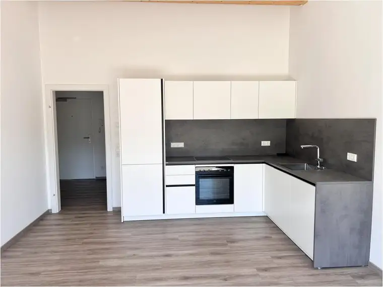 Attraktive, hochwertige Wohnung zur MIETE in Zell / See-Schüttdorf! Ca. 51 m² Wfl., 1 SZ, Neuwertig!