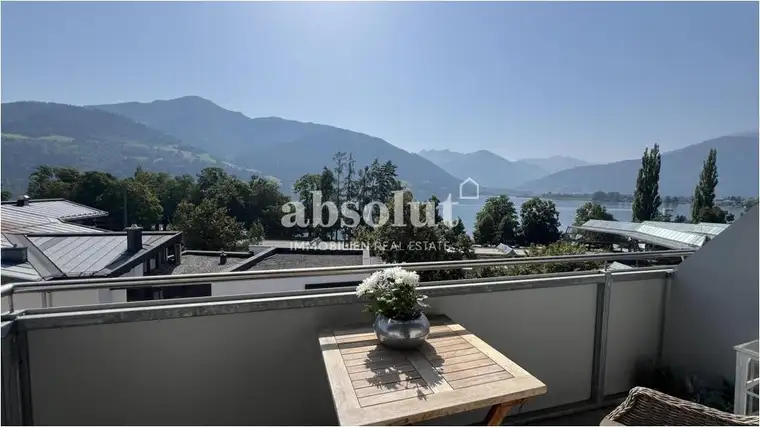 Gemütlich gestaltete Wohnung, ca. 60 m², im Zentrum v. Zell/See, mit Balkon, Parkplatz u. Seeblick!