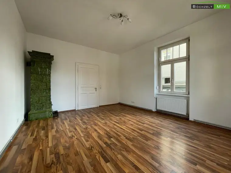 PROVISIONSFREI: Altbauwohnung mit Eigengarten und Carport ++ KNITTELFELD ++