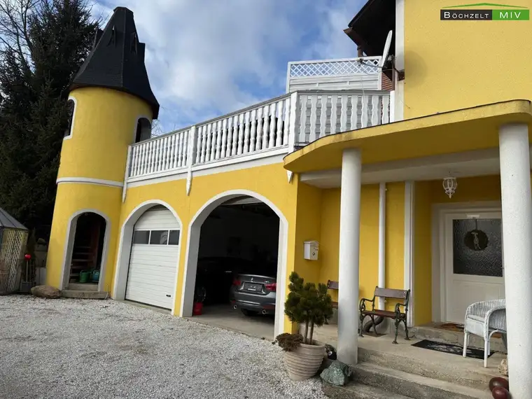 Großzügiges Einfamilienwohnhaus mit Garten und Doppelgarage in Pöls-Oberkurzheim