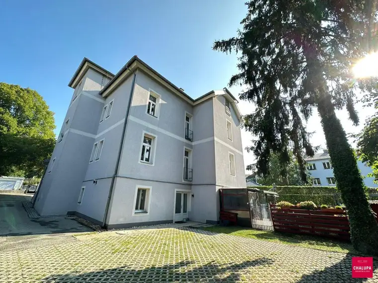 Gemütliche Hochparterre-Wohnung mit Parkplatz in ruhiger Grünlage von Purkersdorf
