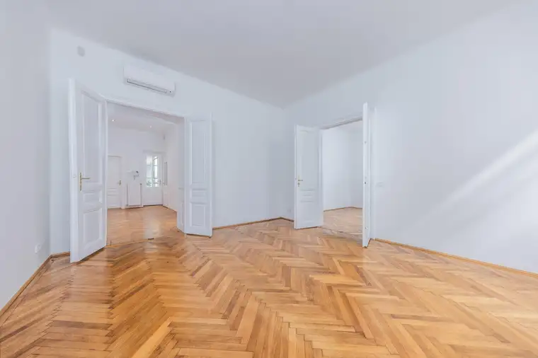 Charmante, komplett sanierte Altbauwohnung im 4. Bezirk – urban &amp; zentral