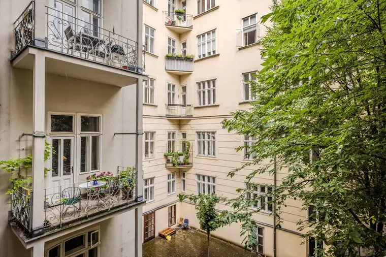 Komm.-Rat. Ing. Gerda Chalupa, Chalupa Immobilien Services GmbH