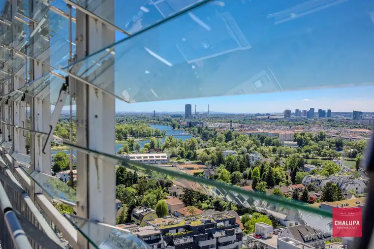 Exklusive Loftwohnung im 22. OG mit spektakulärer Panoramaterrasse - 1220 Wien