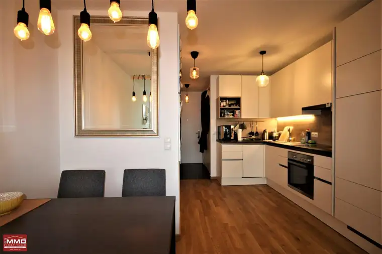 HELLE, MÖBLIERTE NEUBAUWOHNUNG DIREKT AN DER U6 ALSER STRASSE!