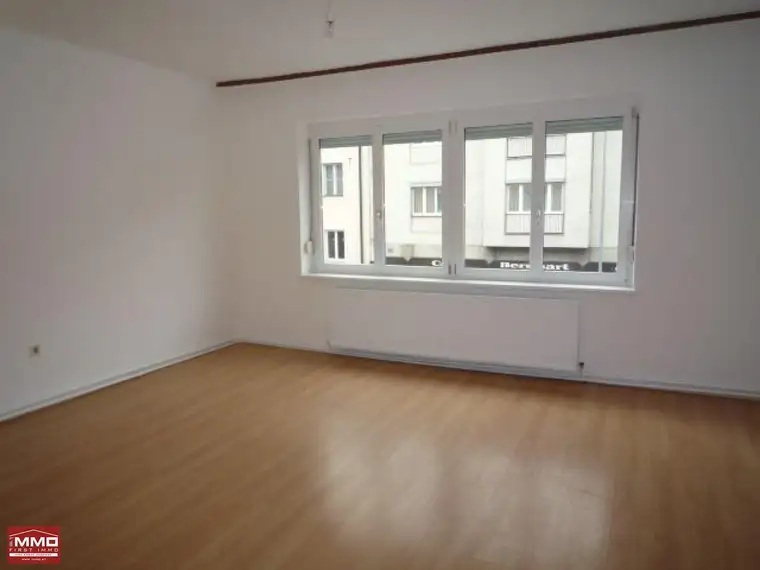 VOLL VERMIETETES NEUBAU-ZINSHAUS BEIM HAUPTPLATZ IN WR.NEUSTADT!