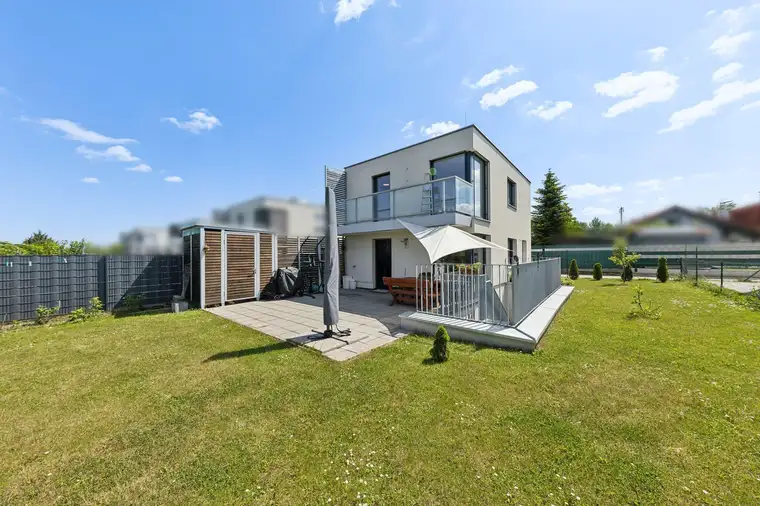 Wohnen mit Garten und moderner Energietechnik
