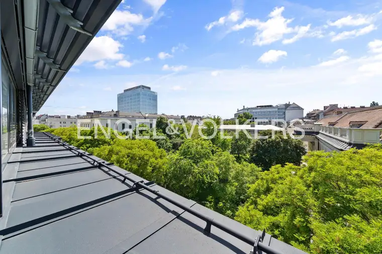 Klimatisiertes City Apartment mit Blick ins Grüne nahe Rochusmarkt