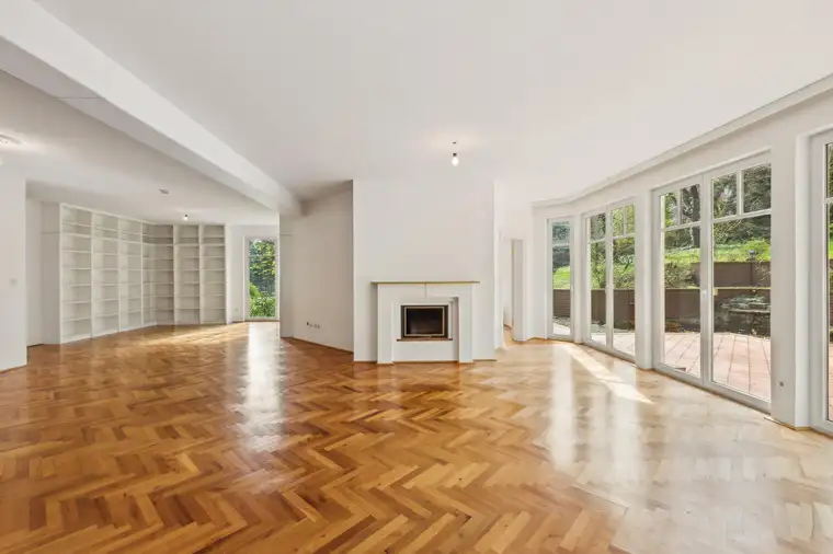 Ihr Refugium: Villa an Privatstraße inklusive zusätzlichem Baugrund