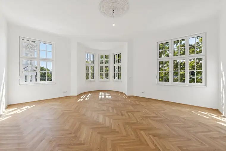 Elegant &amp; großzügig: Atemberaubende Altbauwohnung in Alt-Penzing