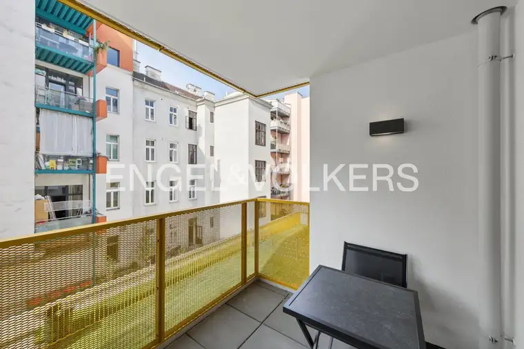 Exklusive 2-Zimmer-Wohnung mit Balkon
