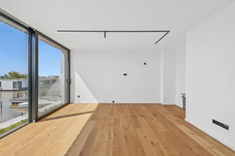 Ferienwohnung mit direktem Seezugang und Bootsanlegeplatz in Neusiedl am See