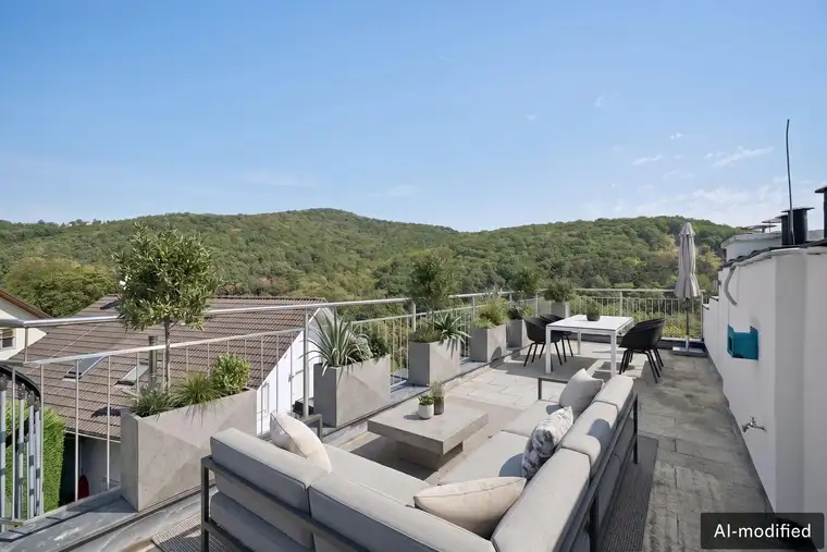 Wienerwald vor der Tür: Modernes Wohnhaus auf vier Ebenen mit Sauna und Gym