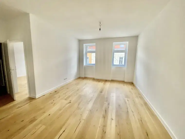 JETZT ZUGREIFEN! Sehr schön saniertes Apartment mit Altbauflair im Fasanviertel!