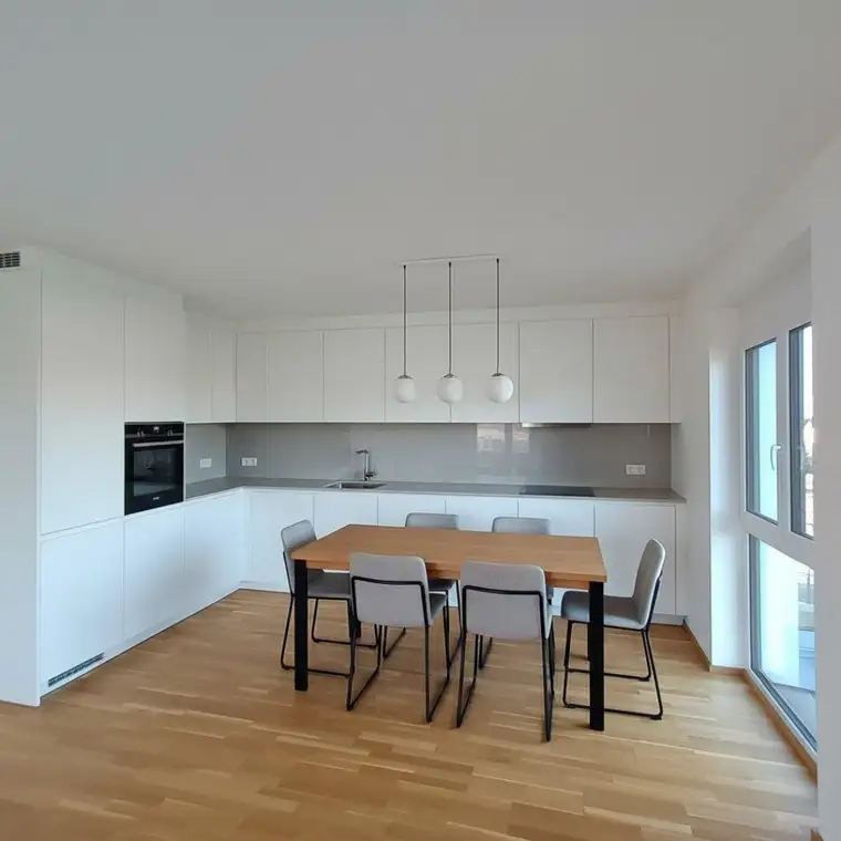 Traumhafte Eckwohnung in Traismauer, NÖ - 3 Zimmer und Balkon mit Grünblick!