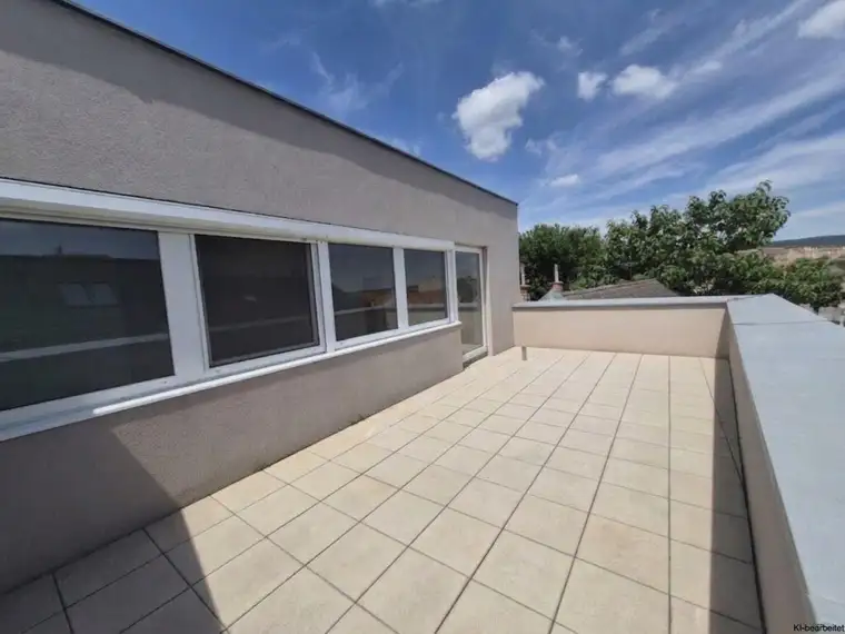 Ca. 68,40 m² Terrassenwohnung mit 24,70 m² südostseitiger Terrasse