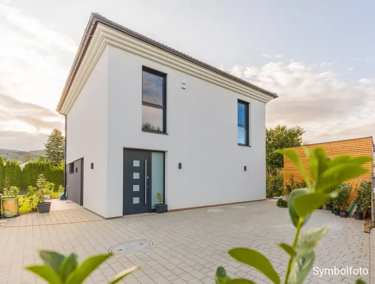 Immobilien Permoser, Immobilien Permoser Ges.m.b.H.