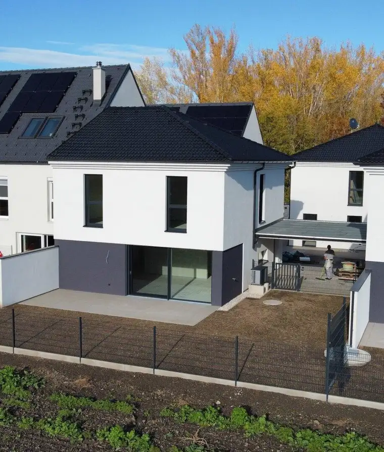 Energieeffizientes Einfamilienhaus mit Photovoltaik und Luftwärmepumpe individuell gestaltbar inklusive Carport