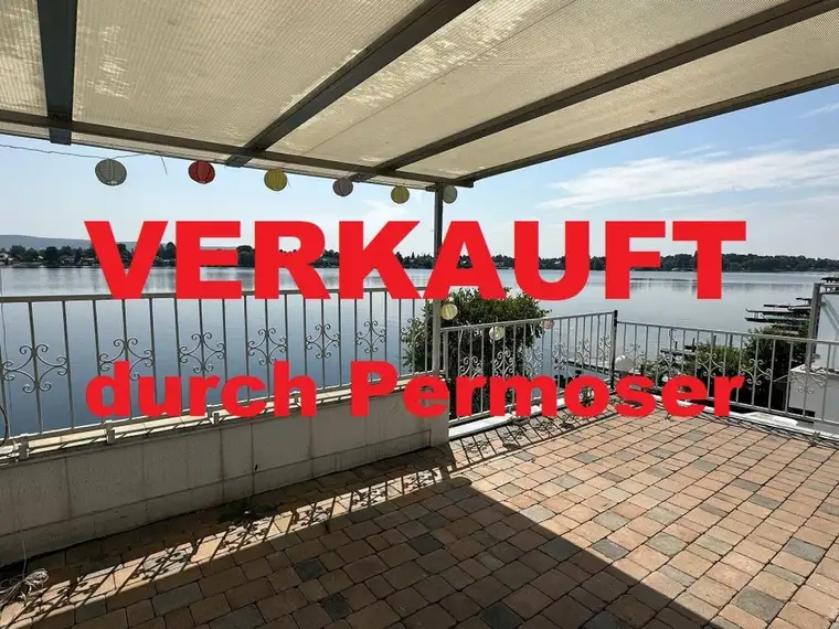 UFERPARZELLE – Ferienhaus mit tollem Blick über den See auf Pachtgrund zu verkaufen